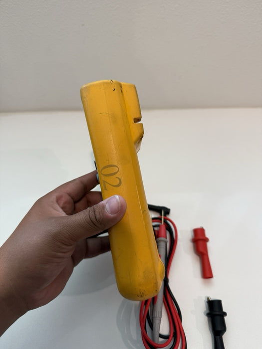 FLUKE 1587 DIGITAL INSULATION TESTER W/ LEADS & CLIPS - SHIPS FAST