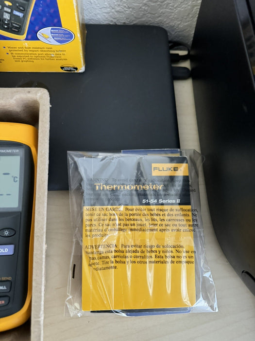 Fluke 54 II b 54-II 54II 2 Channel Thermocouple Thermometer - FREE SHIPPING