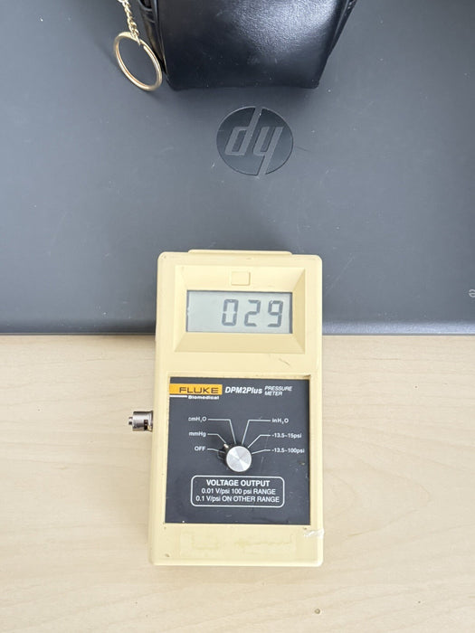 FLUKE DPM2US PRESSURE METER W/ BAG - FREE SHIPPING