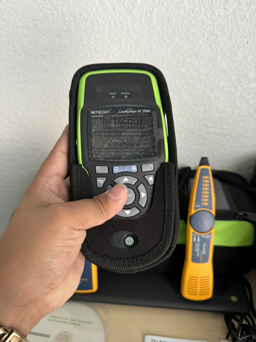 NETSCOUT LINKRUNNER AT 2000 KIT W/ INTELLITONE TONER & PROBE - FREE SHIPPING