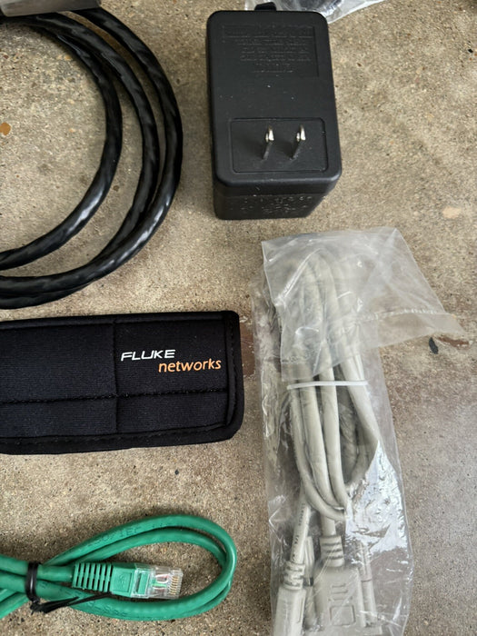 Fluke Networks DTX-1800 Cable Analyzer KIT and DTX-CHA001A CAT6 Channel Adapters