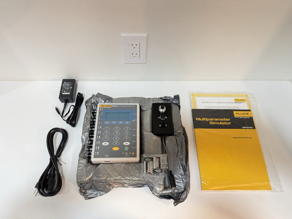 FLUKE MPS450 MULTIPARAMETER SIMULATOR (NEW FACTORY SEALED)  RARE TO FIND NEW