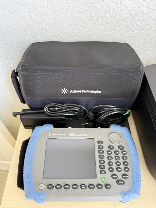 AGILENT N9340B HANDHELD RF SPECTRUM ANALYZER (HSA), 3 GHz (FREE SHIPPING)