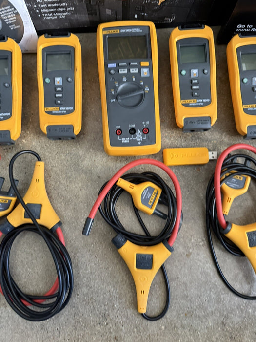 Fluke 3000 FC IND Wireless True-RMS Digital Multimeter Industrial Kit