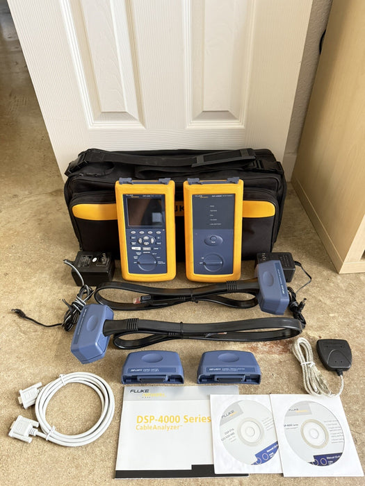 FLUKE NETWORKS DSP4300 DSP-4300 CABLE ANALYZER KIT W/ ACCESSORIES (TESTED)