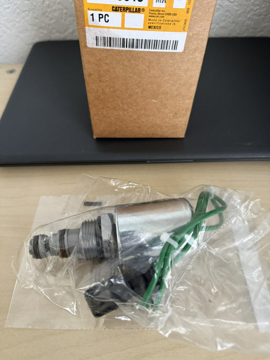 CATERPILLAR 302-3813 VALVE GROUP / NEW SEALED - FREE SHIPPING