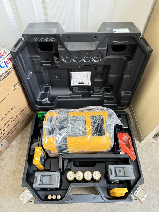 FLUKE PLS HV2G SYS GREEN ROTARY LASER SYSTER W/ DETECTOR (NEW SEALED) SHIPS FREE