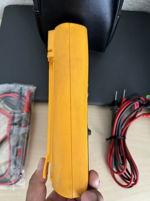 FLUKE 289 TRUE RMS MULTIMETER W/ LEAD SET & BAG-FREE SHIPPING (TESTED)