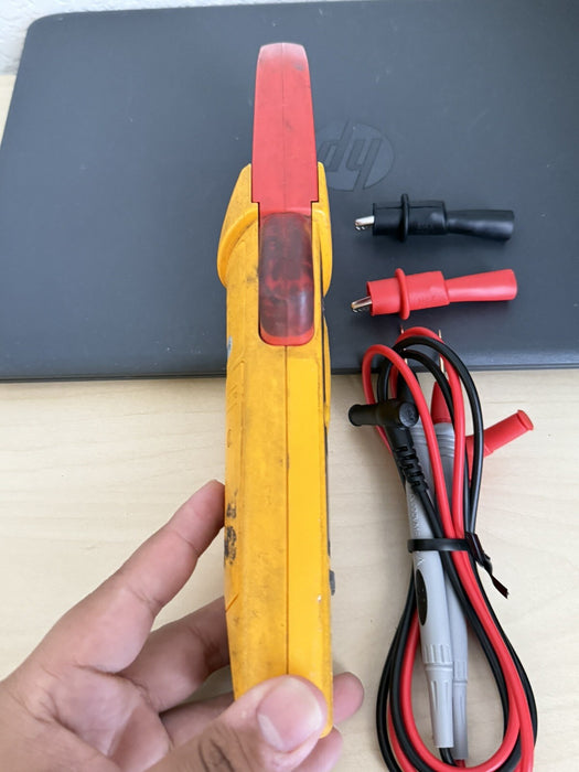 FLUKE 337 TRUE RMS AC/DC CLAMP METER W /LEADS & BAG - FREE SHIPPING