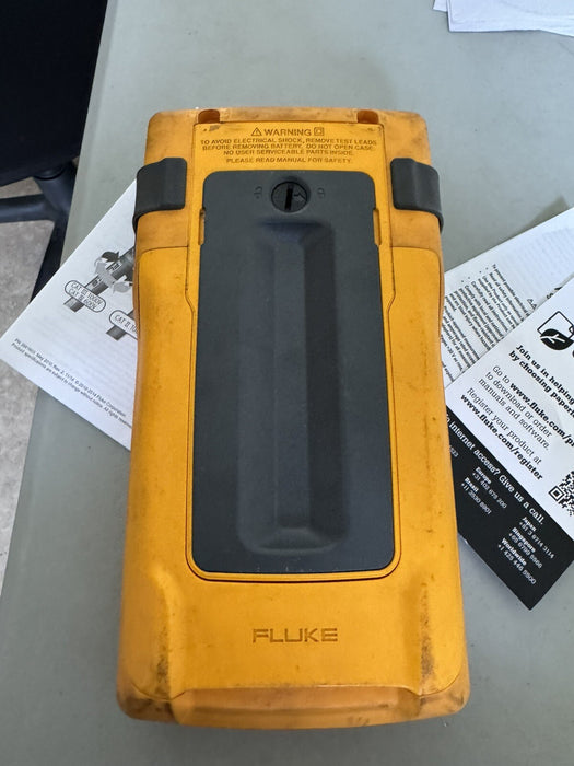 Fluke 754 Documenting Process Calibrator W / NEW TLK-2225 LEADS & FREE SHIPPING