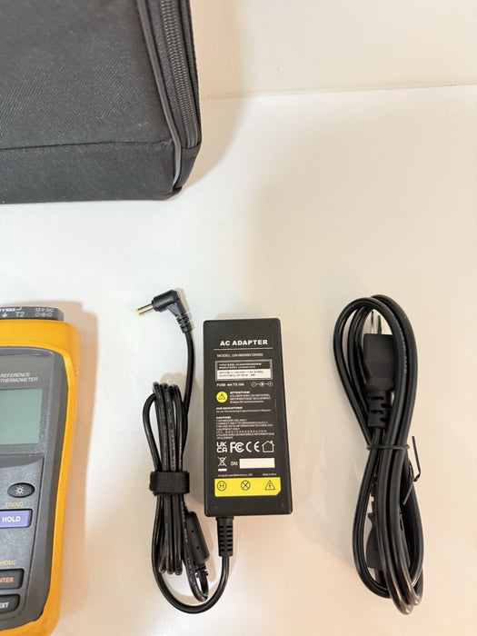 FLUKE 1524 REFERENCE THERMOMETER W/ PROBE & BAG (TESTED) FREE SHIPPING