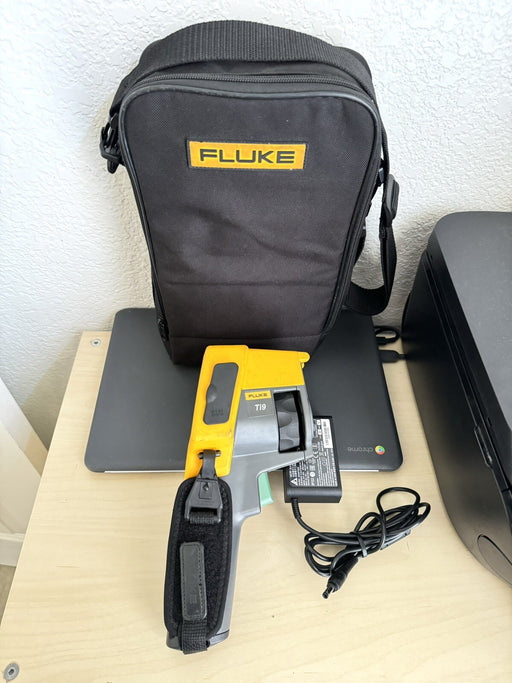 FLUKE Ti9 IR INFRARED THERMAL IMAGER CAMERA - FREE SHIPPING ( TESTED)