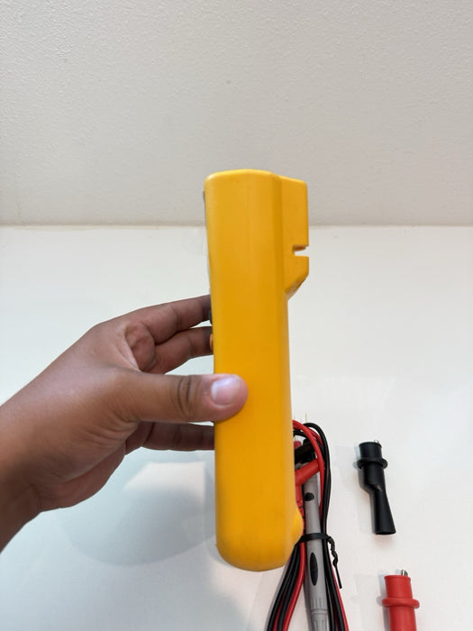 FLUKE 1507 INSULATION MULTIMETER W/ LEADS & CLIPS - SHIPS FAST