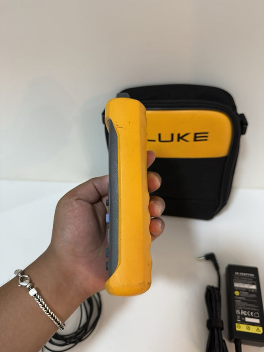 FLUKE 1524 REFERENCE THERMOMETER W/ PROBE & BAG (TESTED) FREE SHIPPING