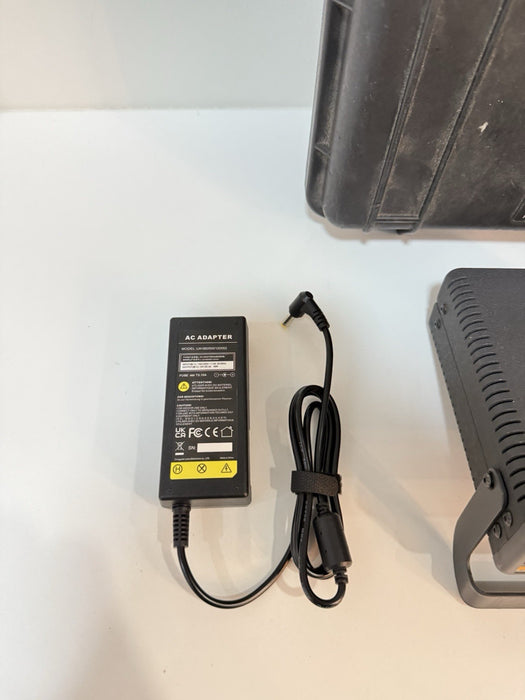 FLUKE 9100S DRY-WELL CALIBRATOR W/ BAG & CHARGER  TRANSCAT 5853T - TESTED