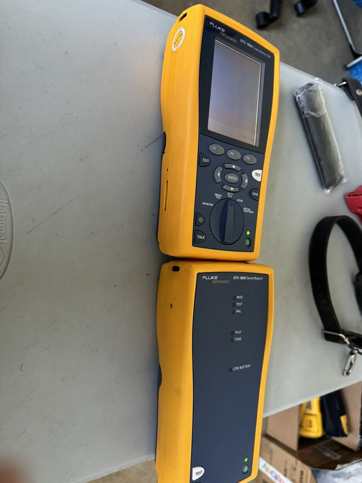 FLUKE NETWORKS DTX-1800 MM MFM2 CABLE ANALYZER FIBER COPPER CERTIFICATION TESTER