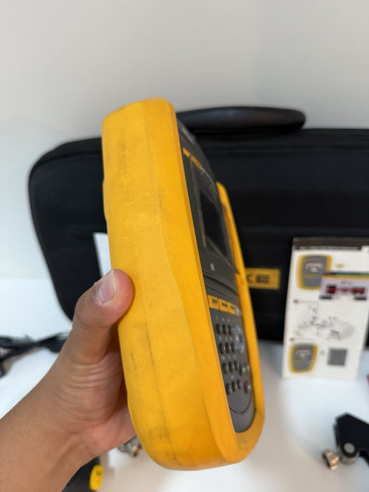FLUKE 830 LASER ALIGNMENT TOOL W/ ACCESSORIES (TESTED) FREE SHIPPING -SHIPS FAST
