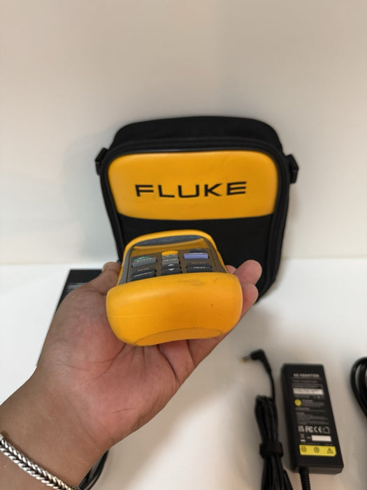 FLUKE 1524 REFERENCE THERMOMETER W/ PROBE & BAG (TESTED) FREE SHIPPING