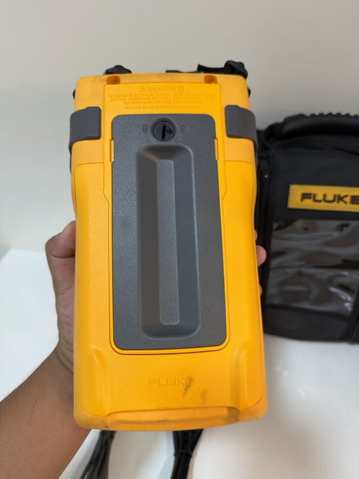FLUKE 754 DOCUMENTING PROCESS CALIBRATOR W/ ACCESSORIES (TESTED) FREE SHIPPING