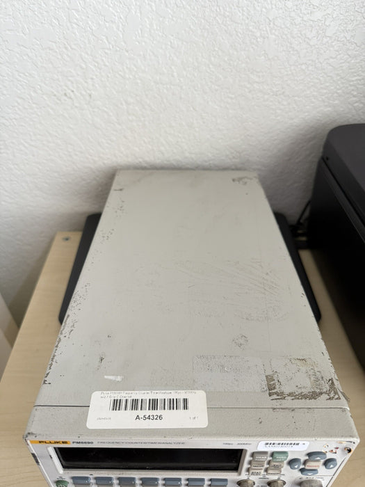 FLUKE PM6690 2.7 GHZ FREQUENCY COUNTER/TIMER ANALYZER - FREE SHIPPING