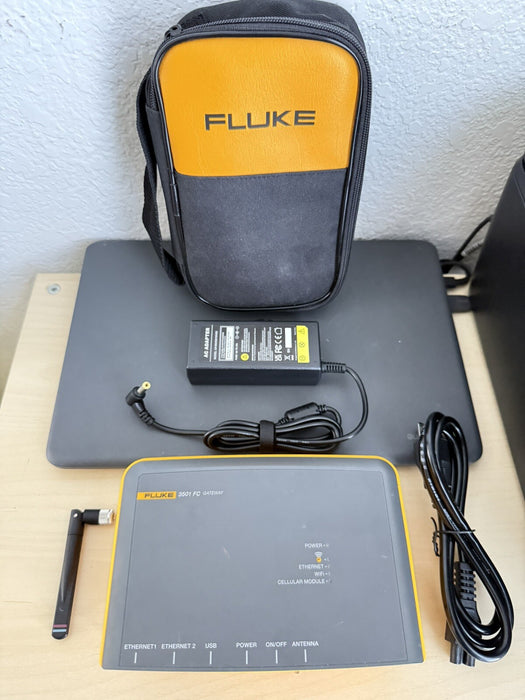 FLUKE 3501 FC GATEWAY W / BAG & POWER SUPPLY - FREE SHIPPING