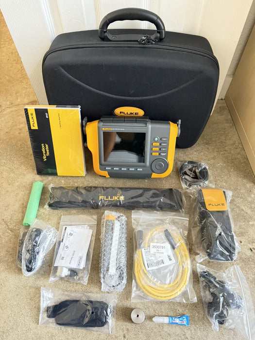 FLUKE 810 VIBRATION TESTER W /TACHOMETER & TRIAXIAL ACCELEROMETER/FREE SHIPPING