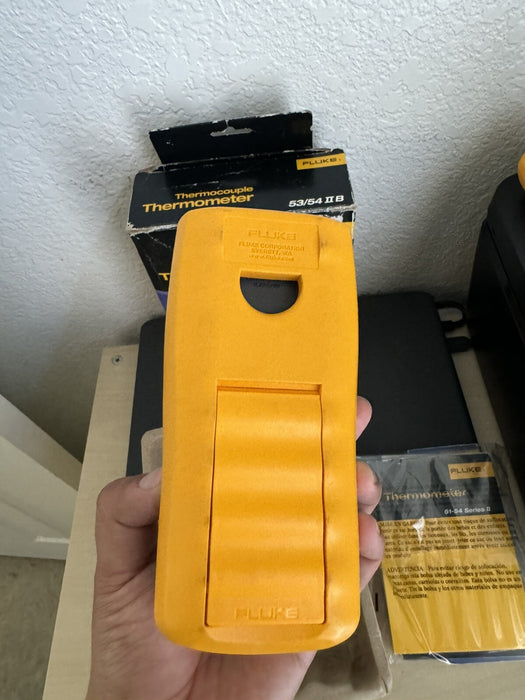 Fluke 54 II b 54-II 54II 2 Channel Thermocouple Thermometer - FREE SHIPPING