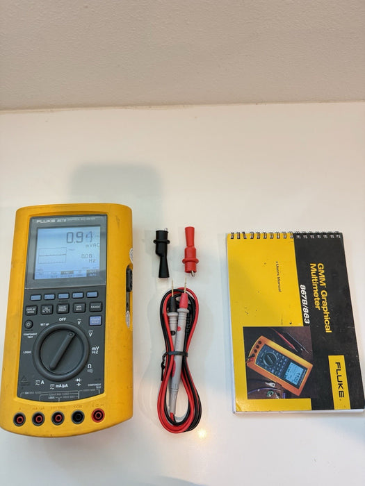 FLUKE 867B GRAPHICAL MULTIMETER W/LEADS & MANUALS - SHIPS FAST