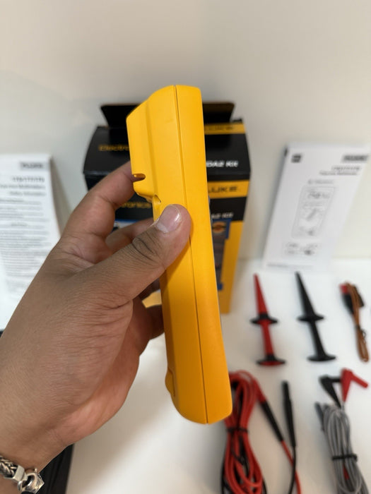 FLUKE 179/EDA2 MULTIMETER COMBO KIT (NEW FACTORY SEALED) CALIBRATED 2025 NEW