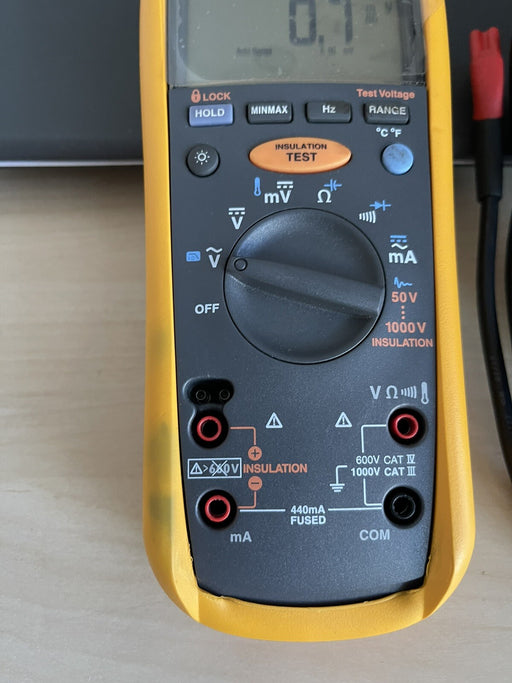 Fluke 1587 Digital Insulation Multimeter - 1000V Pre-Owned ,Mint Condition.
