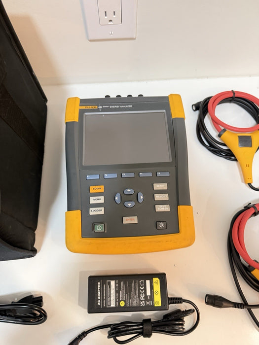 FLUKE 434 SERIES II ENERGY ANALYZER W/ACCESSORIES - SHIPS FREE (TESTED)