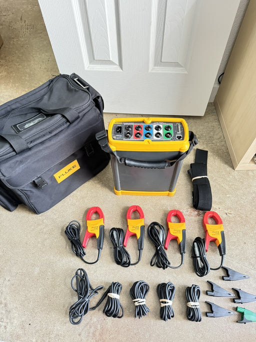 FLUKE 1750 3-PHASE POWER QUALITY RECORDER W / 4 3140R AC CLAMPS/FREE SHIPPING