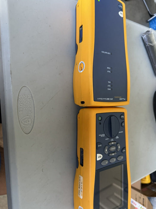 FLUKE NETWORKS DTX-1800 MM MFM2 CABLE ANALYZER FIBER COPPER CERTIFICATION TESTER