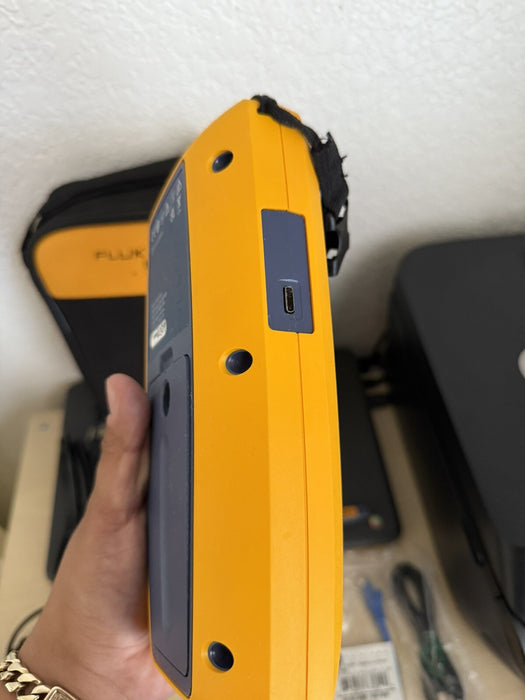 FLUKE NETWORKS LIQ-100 LINKIQ CABLE & NETWORK TESTER - FREE SHIPPING