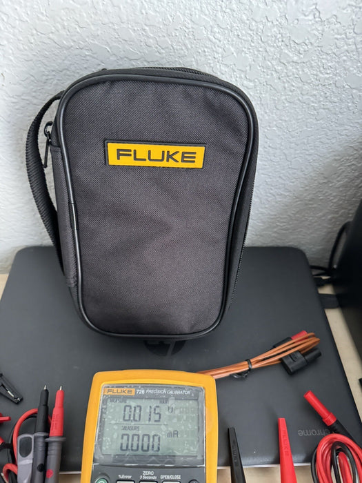 Fluke 726 Precision Multifunction Process Calibrator /W NEW LEADS & BAG & CLIPS