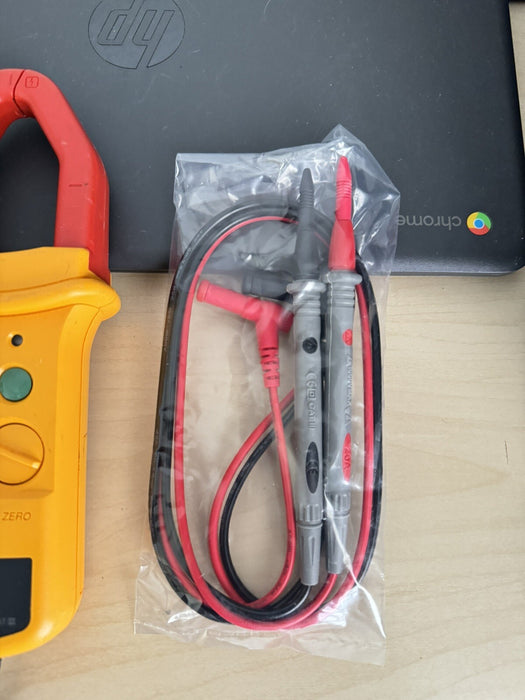 Fluke I1010 AC/DC Current Clamp W/ Leads - SHIPS FAST