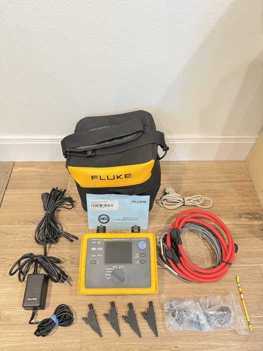 FLUKE 1735 THREE-PHASE POWER LOGGER W/ PROBES & CASE & CHARGER - FREE SHIPPING