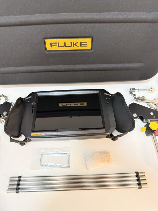 FLUKE 831 LASER SHAFT ALIGNMENT TOOL  (NEW SEALED) CALIBRATED 2025-2027) NEW