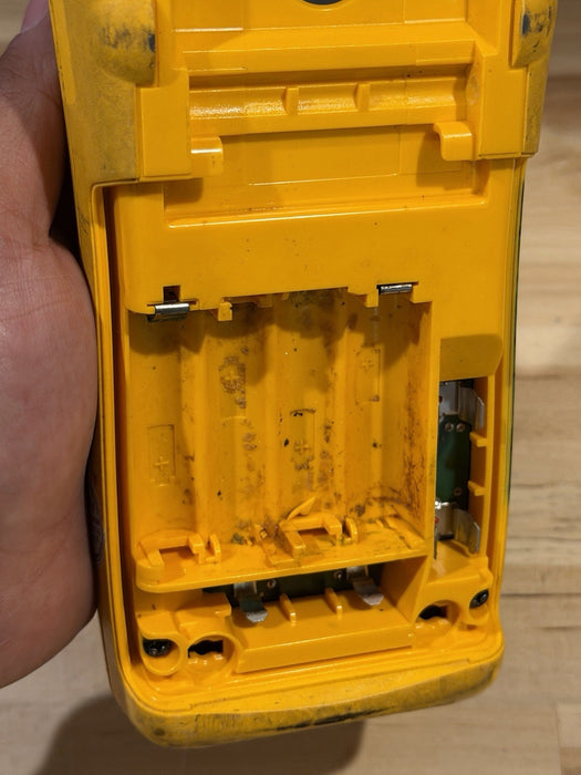 FLUKE 187 TRUE RMS MULTIMETER FOR PARTS