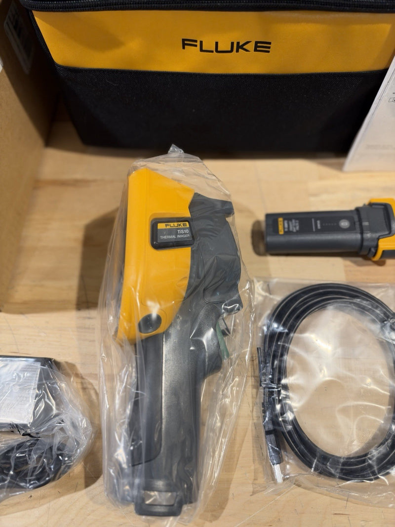 FLUKE TIS10 THERMAL IMAGER 9HZ/WWG (NEW FACTORY SEALED) SHIPS FAST