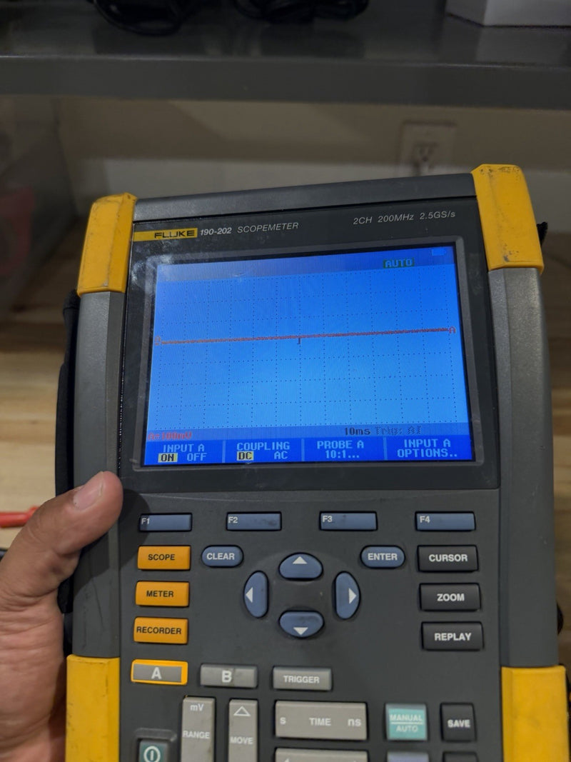 FLUKE 190-202 SCOPEMETER 2.5GS/S 2CHANNEL 200MHZ OSCILLOSCOPE TESTED