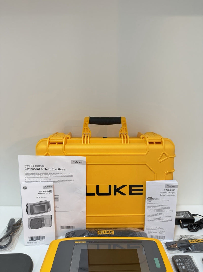 FLUKE ii910 ACOUSTIC IMAGER W/ ACCESSORIES FREE SHIPPING (NEW)