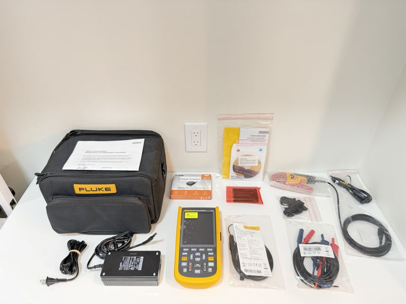 FLUKE 125B INDUSTRIAL SCOPEMETER 40MHZ MFD 2025