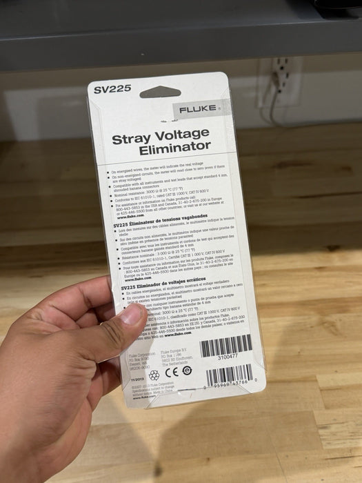 FLUKE SV225 STRAY VOLTAGE ELIMINATOR (NEW FACTORY SEALED) SHIPS FAST / RARE