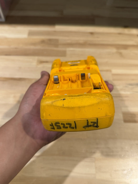 FLUKE 187 TRUE RMS MULTIMETER FOR PARTS