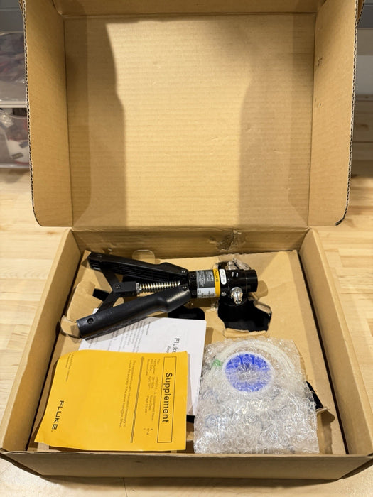 FLUKE 700PTP-1 PNEUMATIC TEST PUMP (NEW FACTORY SEALED) SHIPS FAST