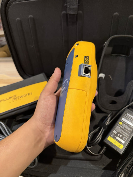 FLUKE NETWORKS LRAT-2000 LINKRUNNER AT-2000 AUTO TESTER - FREE SHIPPING