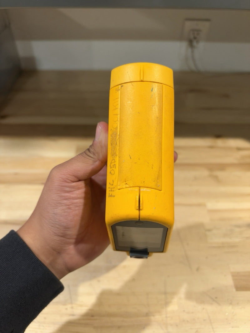 FLUKE 572 INFRARED THERMOMETER - SHIPS FAST