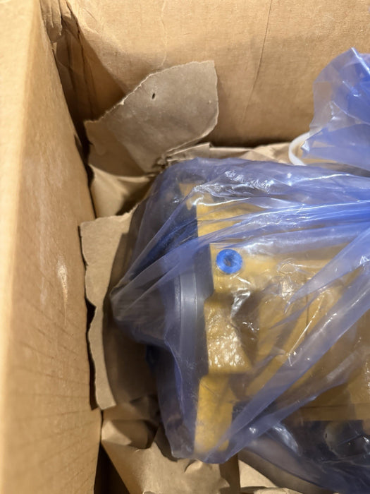 CAT 424-1998 OIL GEAR PUMP GP (NEW FACTORY SEALED) FREE SHIPPING -GENUINE OEM