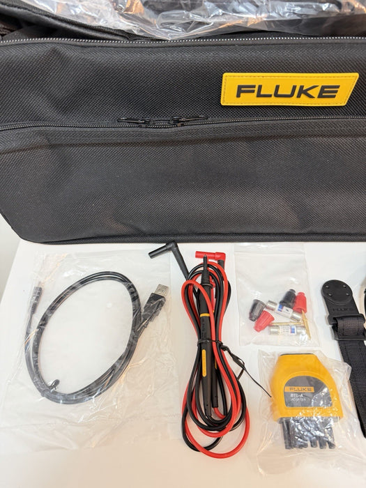 FLUKE BT521 BATTERY ANALYZER KIT W/ACCESSORIES (NEW FACTORY SEALED)CAL 2025/2026